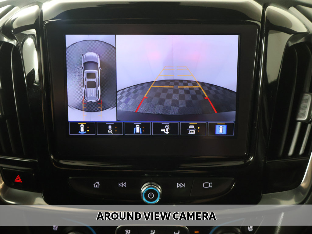 Used 2023 Chevrolet Traverse Premier AWD/4WD image 6