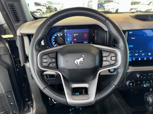 Used 2023 Ford Bronco Wildtrak AWD/4WD image 21