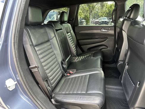 Used 2019 Jeep Grand Cherokee Limited X AWD/4WD image 18