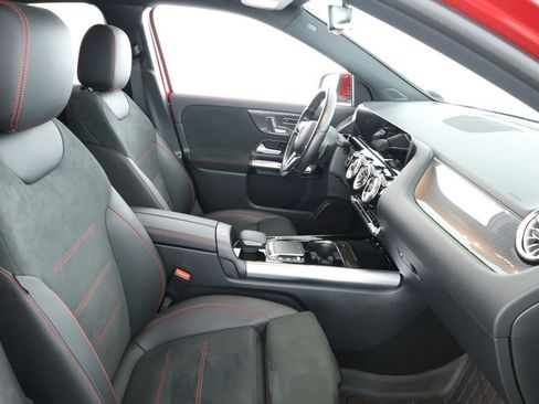 Used 2022 Mercedes-Benz GLA 250 4MATIC image 21