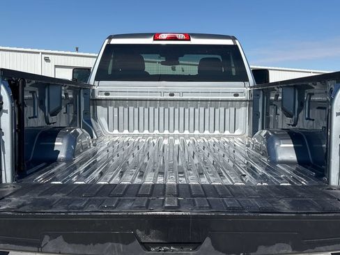Used 2024 GMC Sierra 3500 SLE w/ SLE Convenience Package AWD/4WD image 33