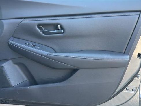 Certified 2025 Nissan Sentra S FWD image 11