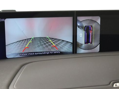 New 2026 Lincoln Navigator Premiere AWD/4WD image 7