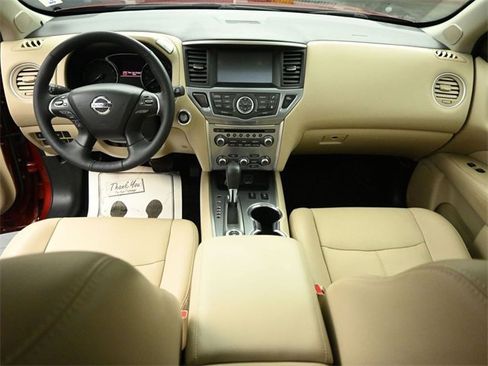 Used 2018 Nissan Pathfinder SL w/ SL Premium Package image 23