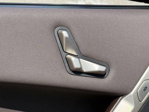 Used 2025 BMW iX xDrive50 image 20