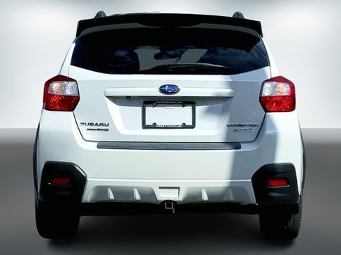 Used 2016 Subaru Crosstrek 2.0i Limited image 3