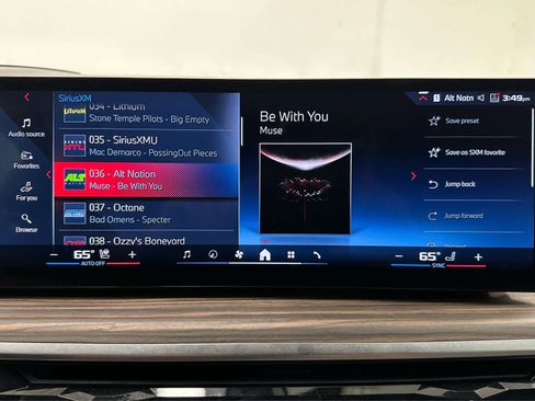 Used 2025 BMW X6 M60i image 31