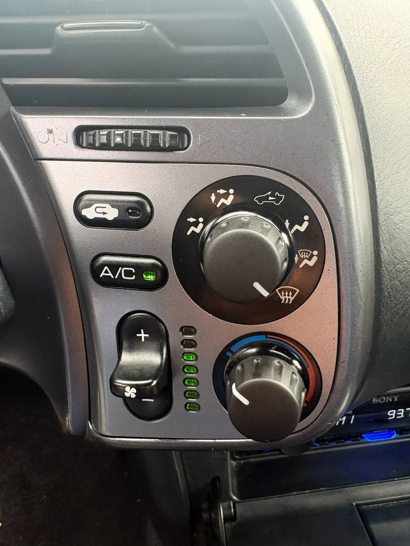 Used 2003 Honda S2000 image 20