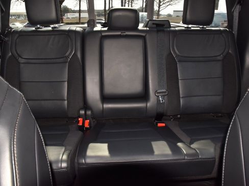 Certified 2023 Ford F150 Raptor w/ Raptor Carbon Fiber Package image 20