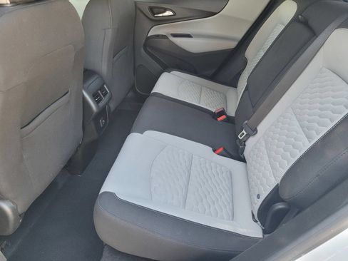 Used 2020 Chevrolet Equinox LT w/ LPO, Floor Liner Package AWD/4WD image 10