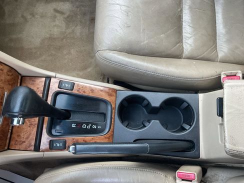 Used 2004 Honda Accord EX image 19