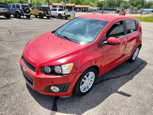 Used 2012 Chevrolet Sonic LT FWD image 4