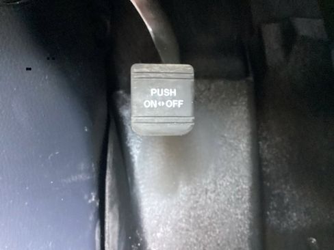 Used 2019 Toyota Highlander XLE image 62