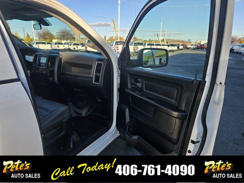 Used 2018 RAM 1500 Tradesman w/ Protection Group image 13