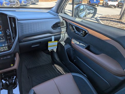 New 2026 Subaru Forester Touring AWD/4WD image 17