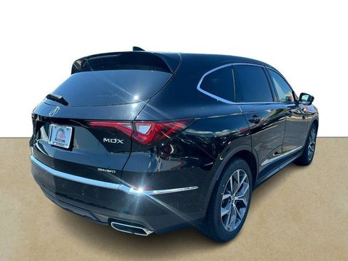 Used 2023 Acura MDX SH-AWD w/ Technology Package image 4