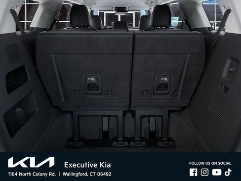 New 2026 Kia Carnival EX FWD image 19