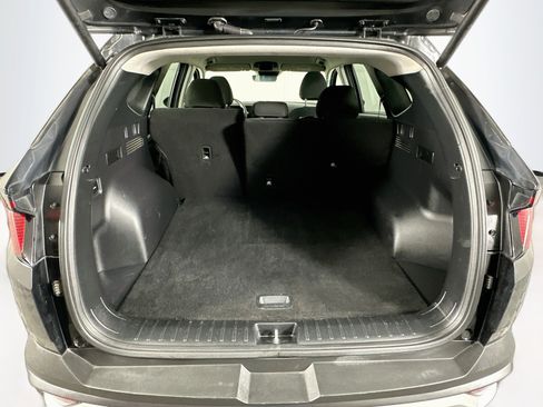 Used 2025 Hyundai Tucson SEL AWD/4WD image 29