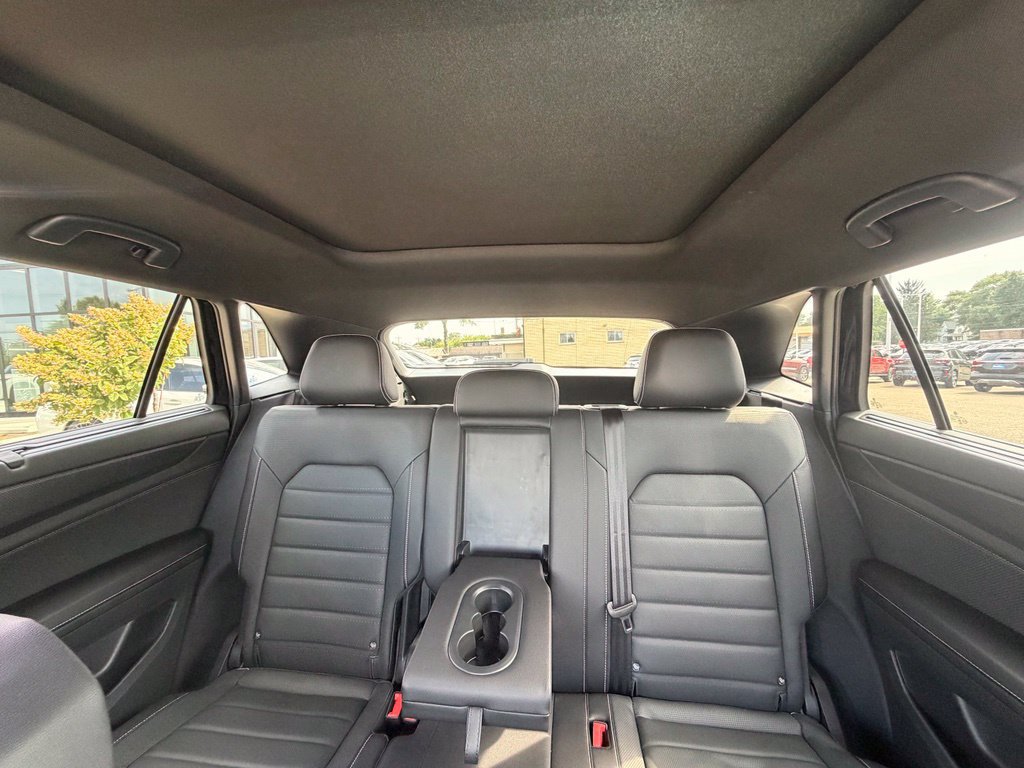 Used 2026 Volkswagen Atlas Cross Sport SEL AWD/4WD image 12