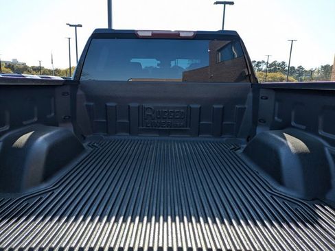 Used 2022 Chevrolet Silverado 1500 Custom image 6