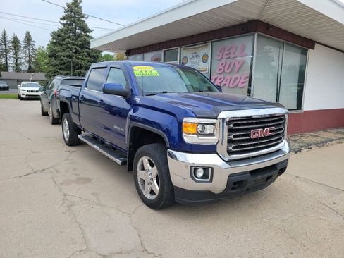 Used 2015 GMC Sierra 2500 SLE AWD/4WD image 3