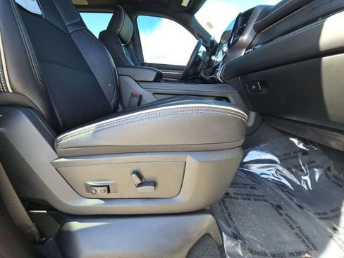 Used 2023 RAM 3500 Limited image 21