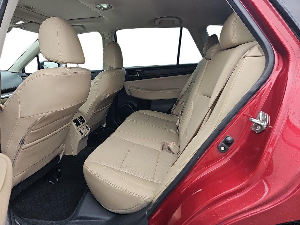 Used 2018 Subaru Outback 2.5i Limited AWD/4WD image 14