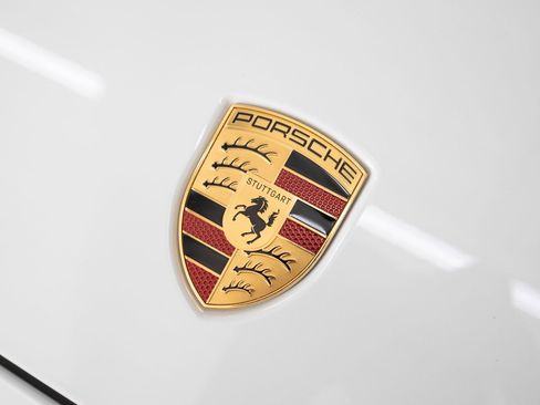 New 2026 Porsche Cayenne E-Hybrid AWD/4WD image 11