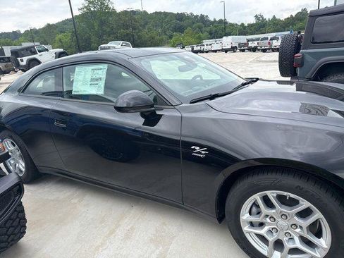 New 2025 Dodge Charger R/T w/ Quick Order Package 25M R/T image 3