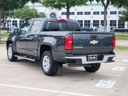 Used 2016 Chevrolet Colorado LT w/ Luxury Package, Chrome RWD image 4