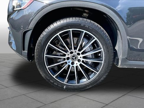 Used 2020 Mercedes-Benz GLC 300 4MATIC Coupe image 11