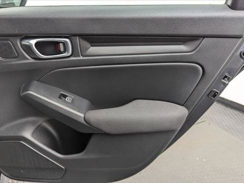 Used 2025 Honda Civic Sport image 19