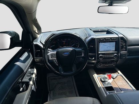 Used 2019 Ford Expedition Platinum image 25