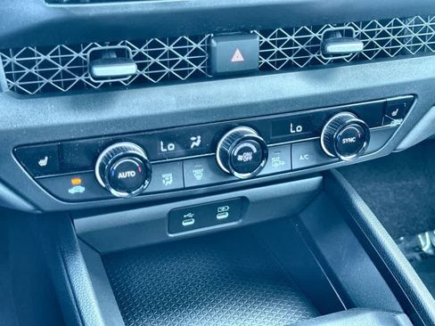 Used 2023 Honda Accord EX image 20