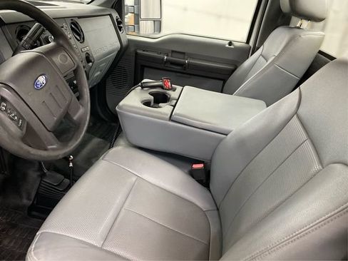 Used 2015 Ford F250 XL w/ Power Equipment Group AWD/4WD image 10