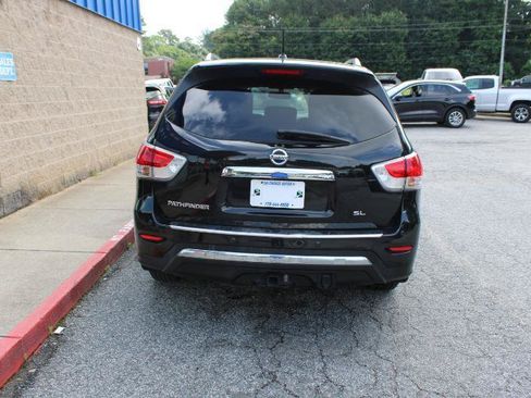 Used 2016 Nissan Pathfinder SL w/ SL Premium Package FWD image 5
