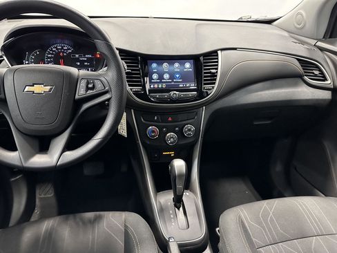 Used 2018 Chevrolet Trax LT image 21