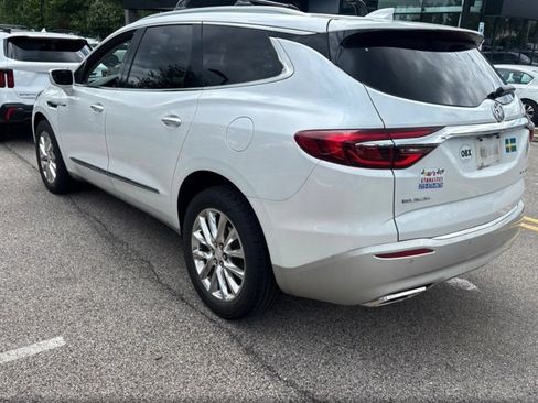 Used 2018 Buick Enclave Premium w/ Experience Buick Package AWD/4WD image 11