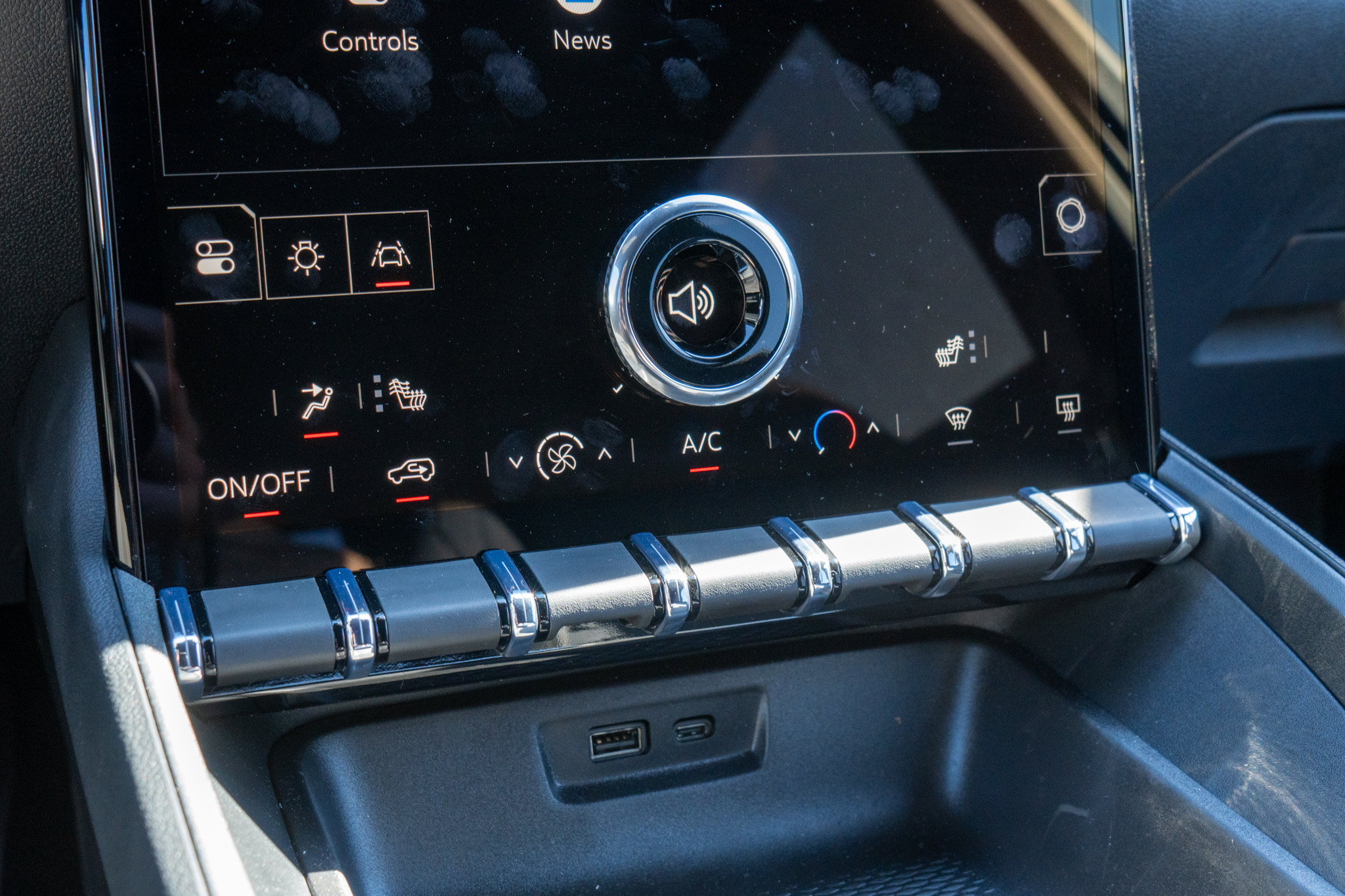 New 2027 GMC Terrain Elevation w/ Black Edition FWD image 19