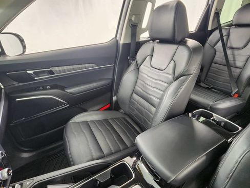 Used 2024 Kia Telluride SX Prestige AWD/4WD image 13