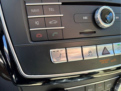 Used 2018 Mercedes-Benz GLS 450 4MATIC image 37