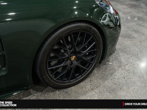 Used 2022 Porsche Panamera Turbo S image 65