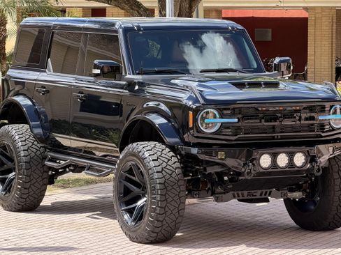 Used 2025 Ford Bronco Outer Banks AWD/4WD image 43