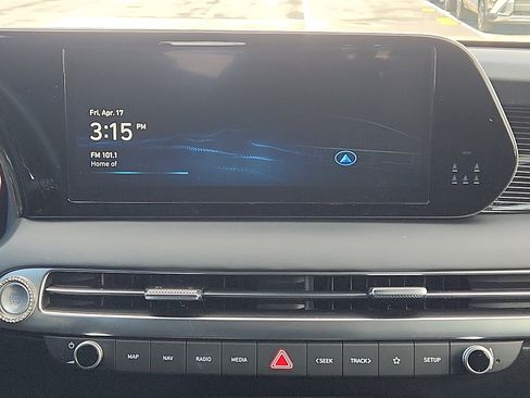 Used 2025 Hyundai Palisade Calligraphy AWD/4WD image 17