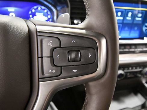 Used 2024 Chevrolet Silverado 1500 RST AWD/4WD image 21