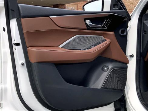 Used 2024 Acura MDX FWD w/ Technology Package image 22