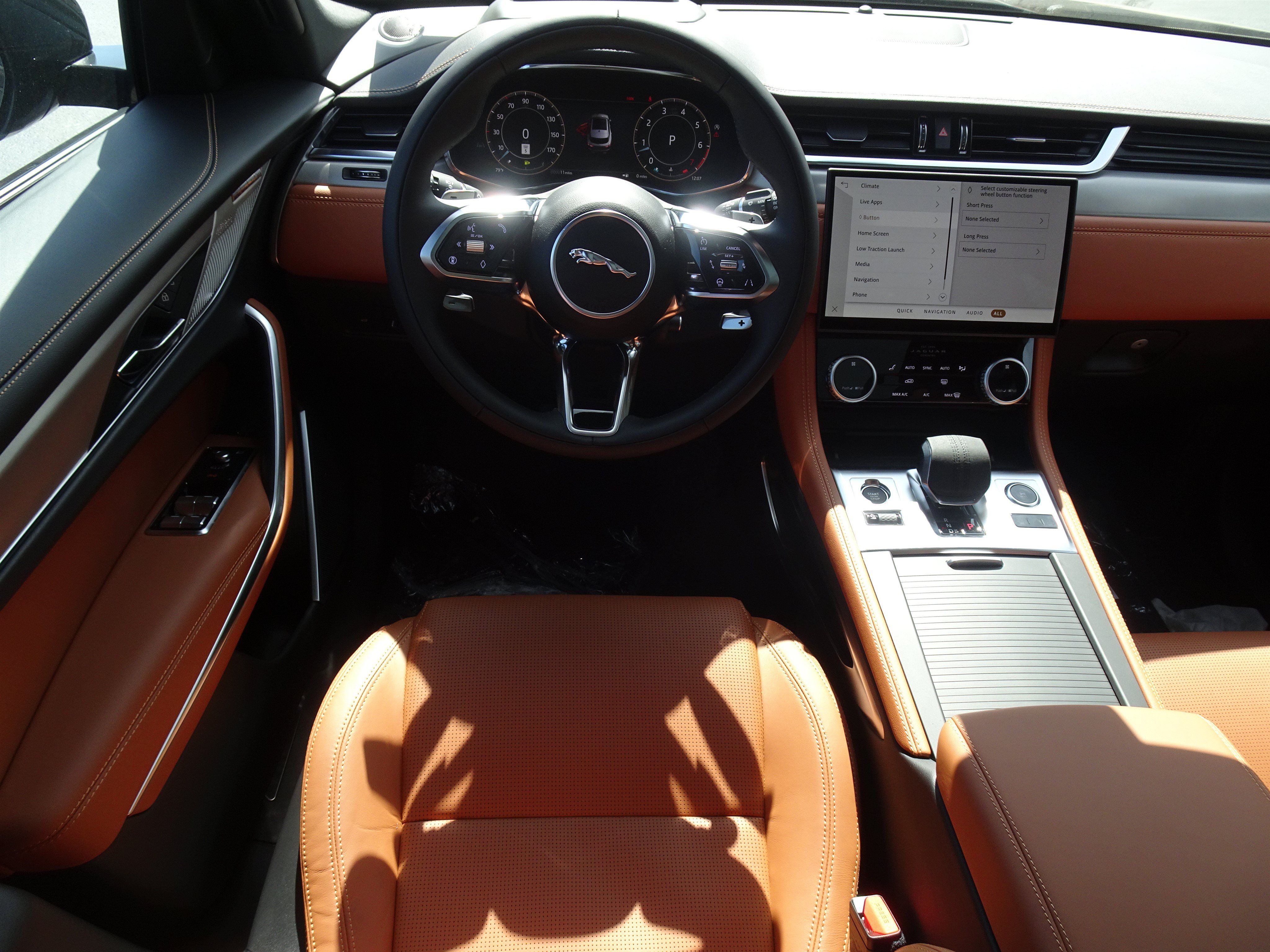 New 2026 Jaguar F-PACE R-Dynamic S AWD/4WD image 18