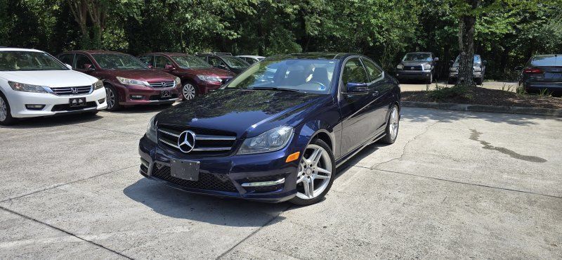 Used 2014 Mercedes-Benz C 250 Coupe image 1