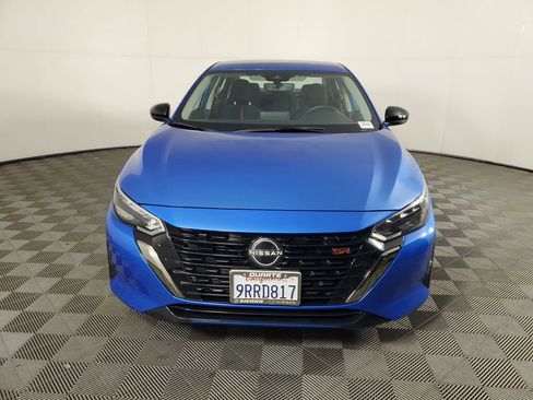 Used 2024 Nissan Sentra SR w/ Lighting Package image 9