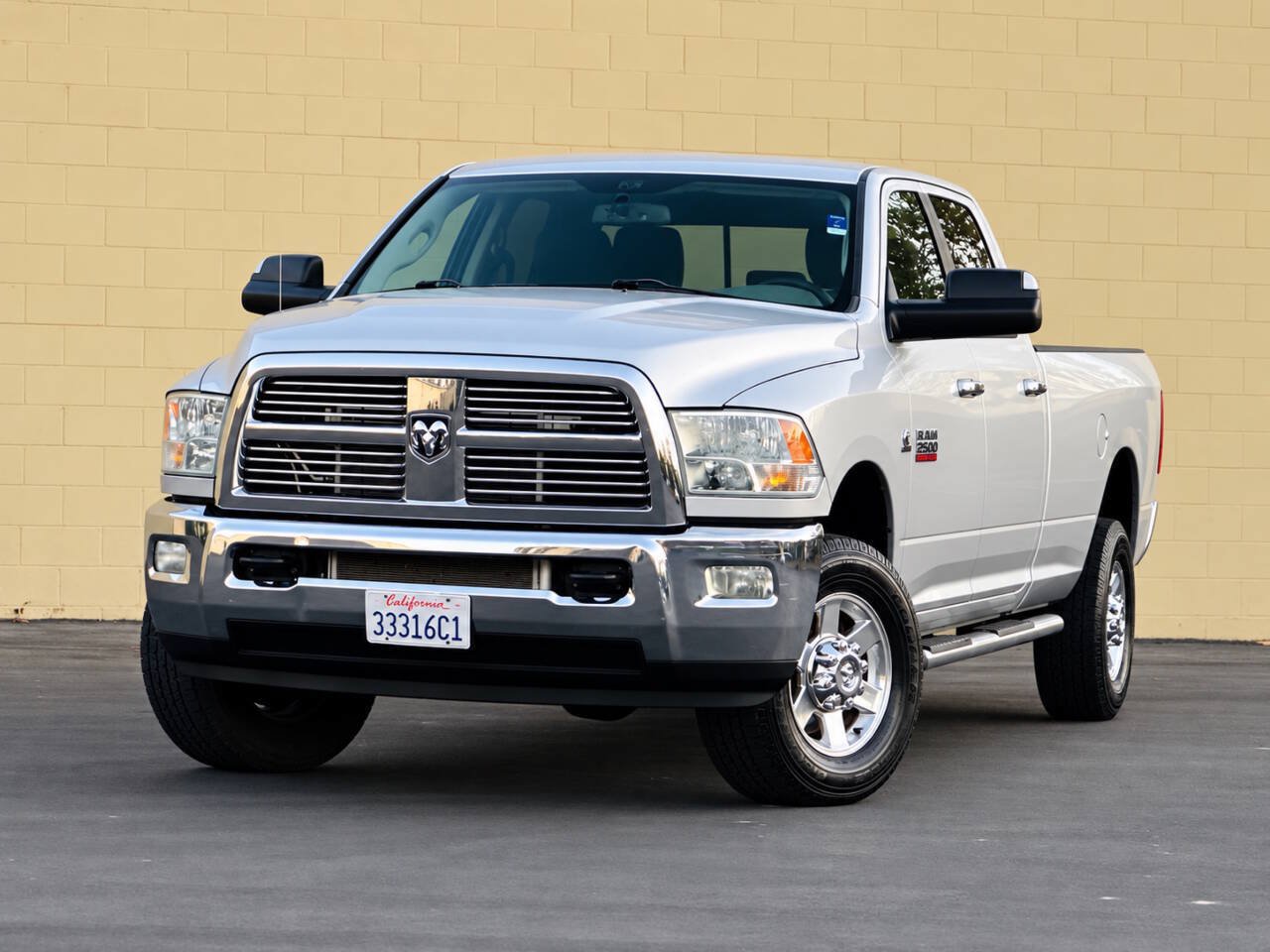 Used 2011 RAM 2500 Big Horn AWD/4WD image 3